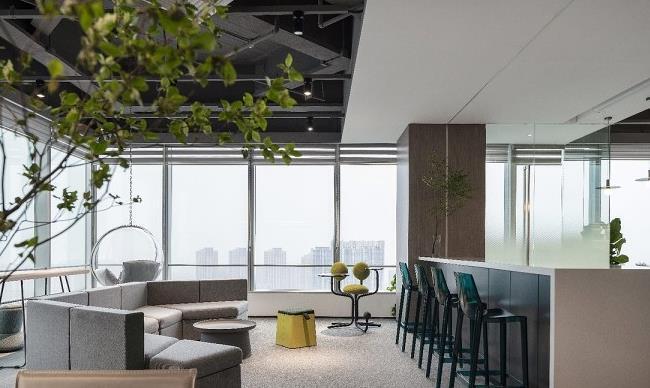 合肥現(xiàn)代設(shè)計化辦公室裝修設(shè)計方案效果圖-合肥博妍裝飾公司